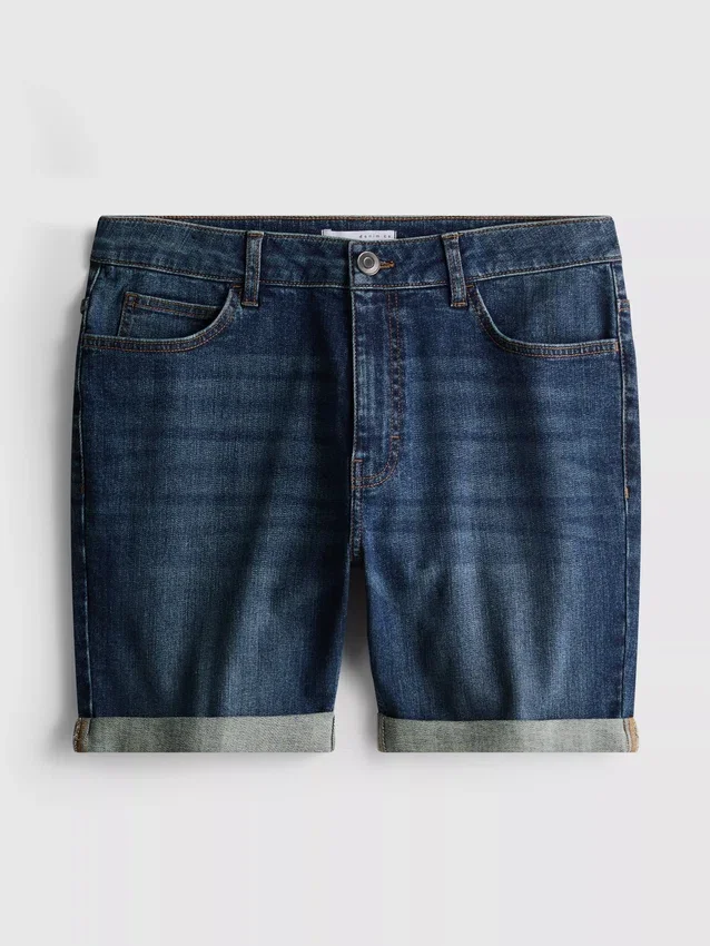 Pantalones cortos de mezclilla ajustados de talle medio