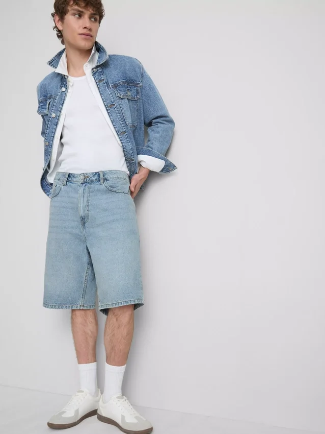 Pantalones cortos de mezclilla de corte holgado