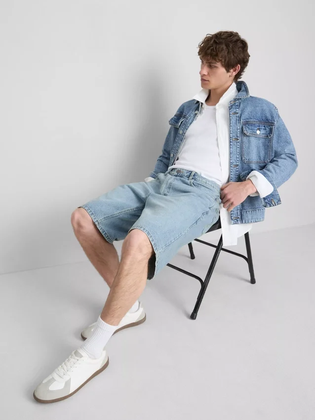 Pantalones cortos de mezclilla de corte holgado