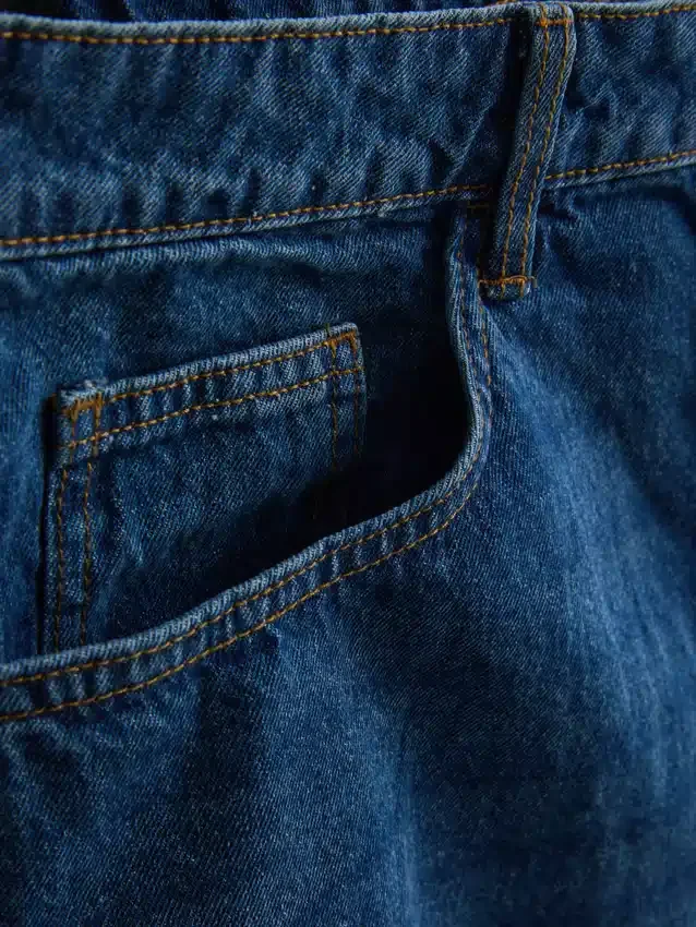 Pantalones cortos de mezclilla de corte holgado