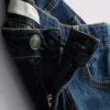 Pantalones cortos de mezclilla de corte recto