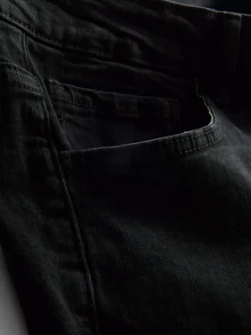 Pantalones cortos de mezclilla de corte recto