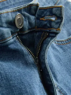 Pantalones cortos de mezclilla de corte recto
