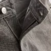 Pantalones cortos de mezclilla de talle medio con dobladillo