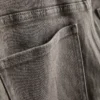 Pantalones cortos de mezclilla de talle medio con dobladillo