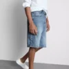 Pantalones cortos de mezclilla holgados de talle medio