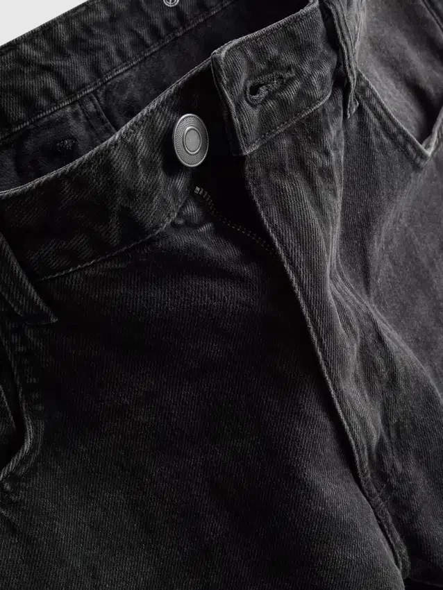 Pantalones cortos de mezclilla holgados de talle medio