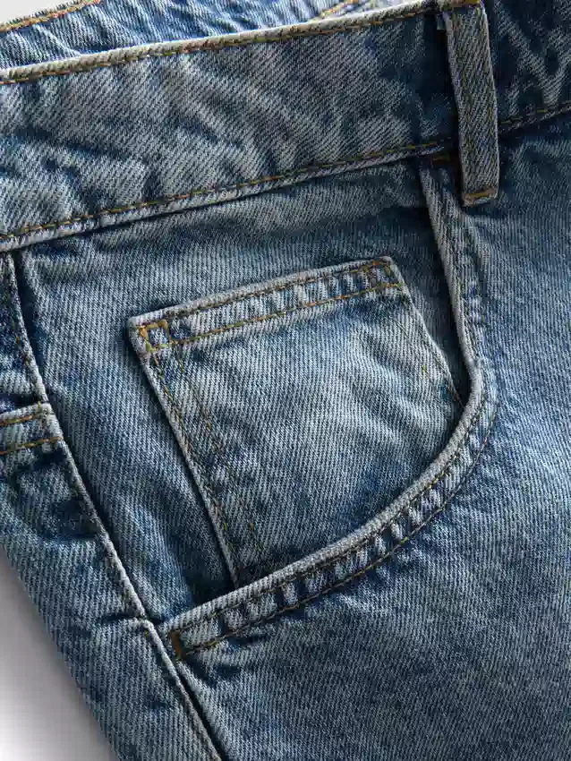 Pantalones cortos de mezclilla holgados de talle medio