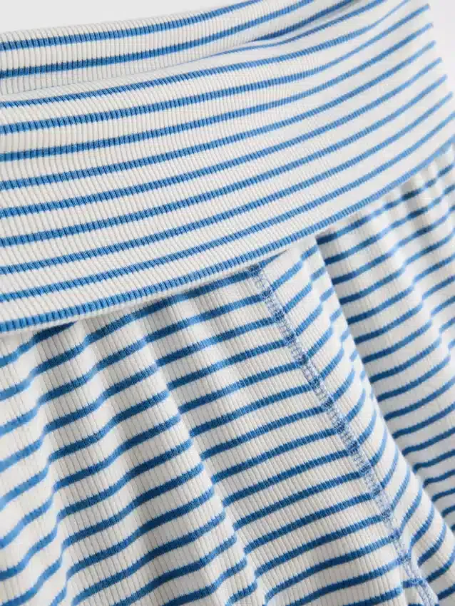 Pantalones cortos de pijama a rayas acanaladas «Love to Lounge»