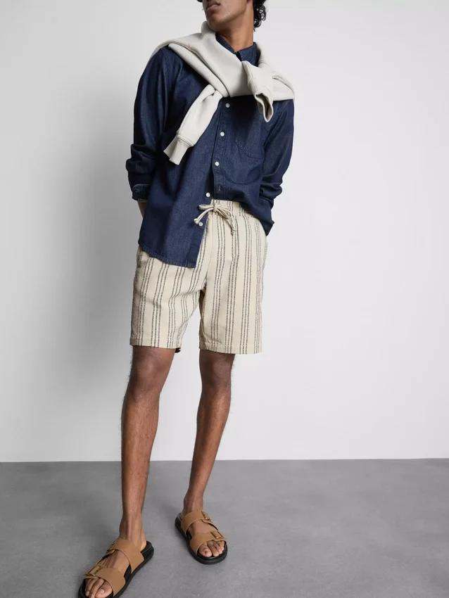 Pantalones cortos de rayas texturizadas