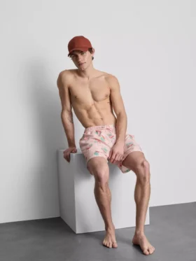 Pantalones cortos de texturizado con estampado de flamencos