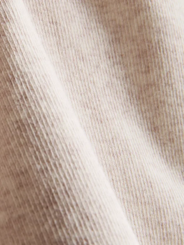 Pantalones cortos deportivos acanalados sin costuras