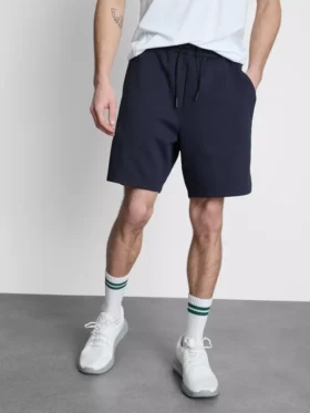 Pantalones cortos deportivos con cordón
