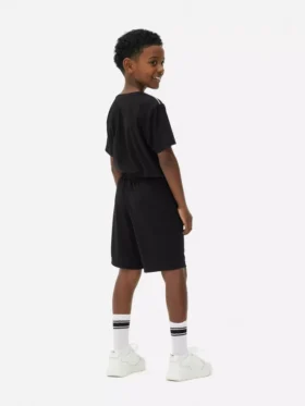 Pantalones cortos deportivos con cordón