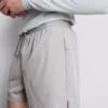 Pantalones cortos deportivos con cordón