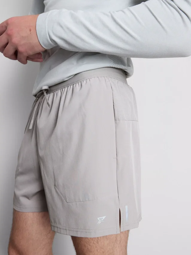 Pantalones cortos deportivos con cordón