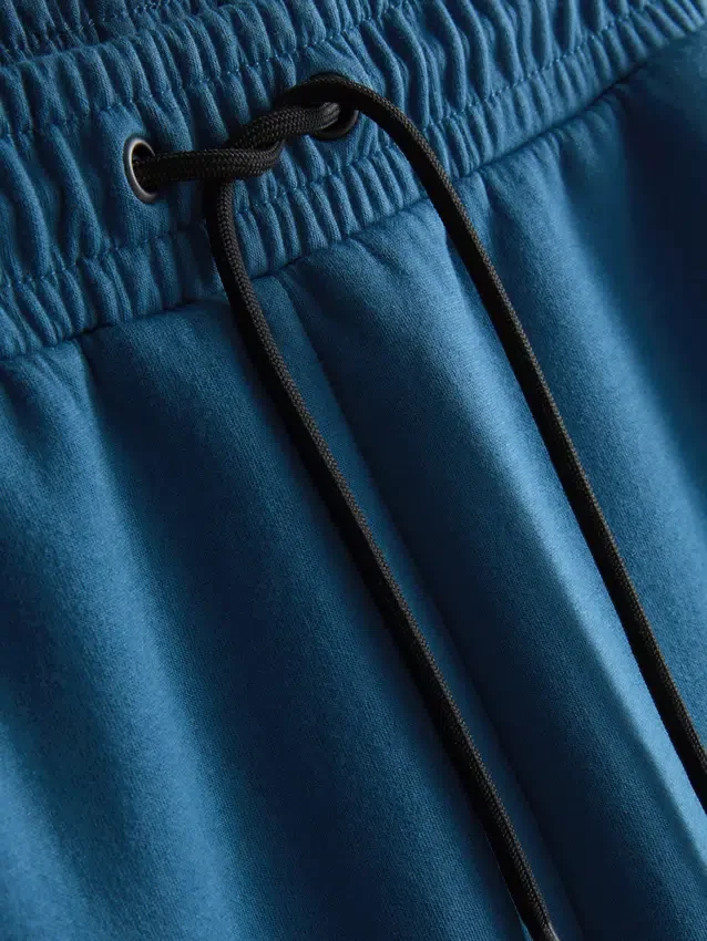 Pantalones cortos deportivos con cordón