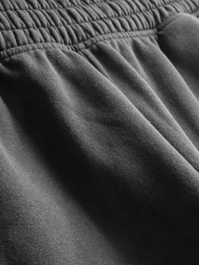 Pantalones cortos elásticos lavados