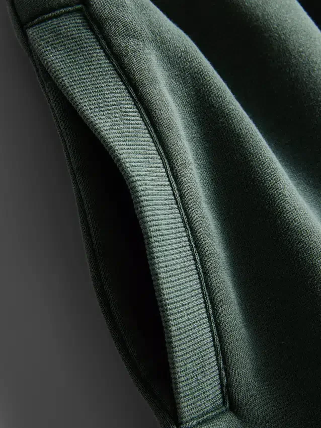 Pantalones cortos elásticos lavados