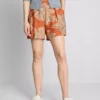 Pantalones cortos estampados de cintura alta