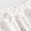 Pantalones cortos florales holgados con alto contenido de algodón