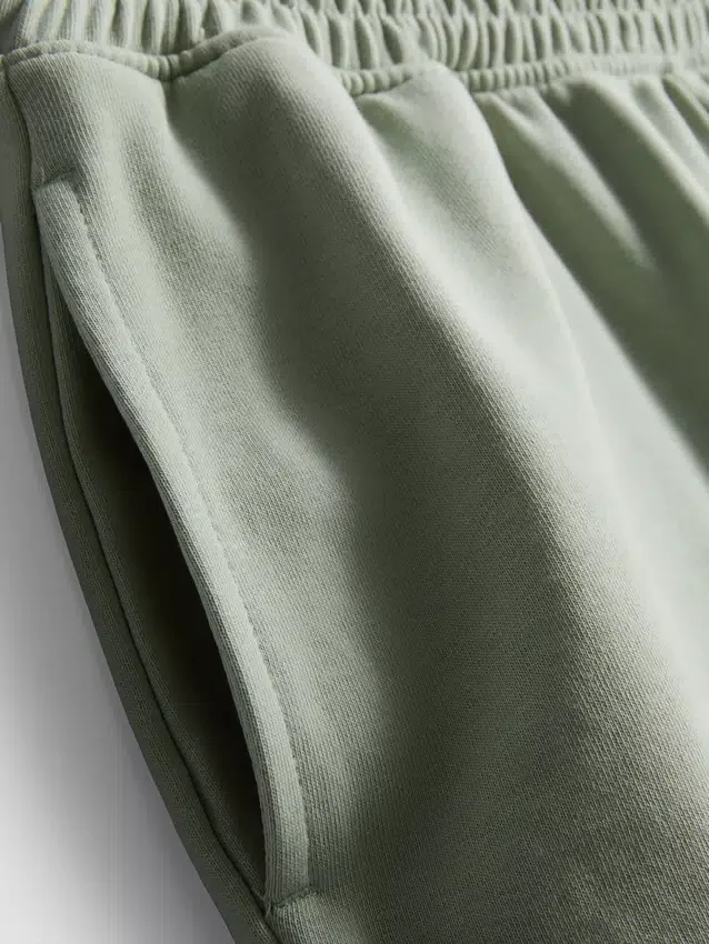 Pantalones cortos holgados de algodón para el aeropuerto