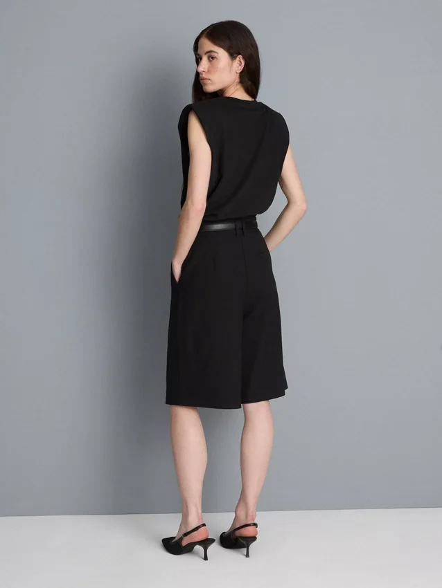 Pantalones cortos plisados
