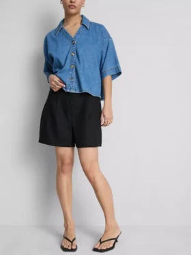 Pantalones cortos plisados de mezcla de lino