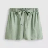 Pantalones cortos sin braguita con cinturón