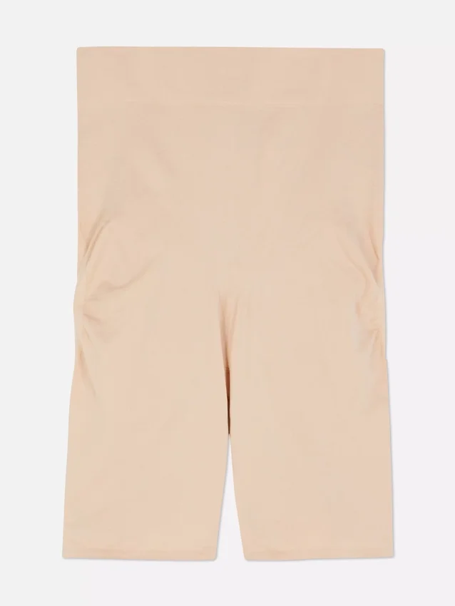 Pantalones cortos sin costuras con efecto levantador de glúteos