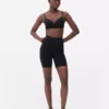 Pantalones cortos sin costuras que realzan los glúteos