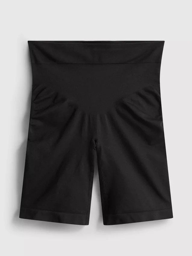 Pantalones cortos sin costuras que realzan los glúteos