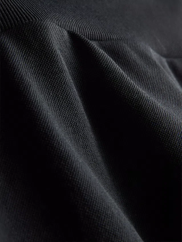 Pantalones cortos sin costuras que se ajustan al contorno