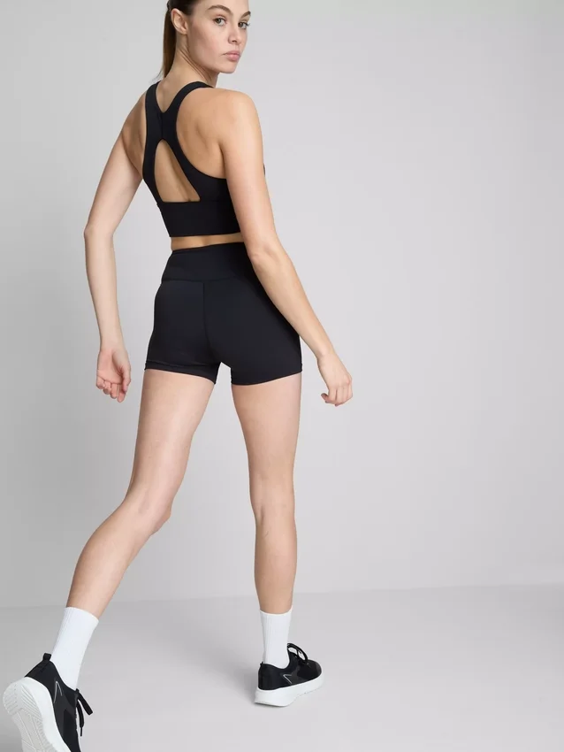 Pantalones cortos suaves como la mantequilla
