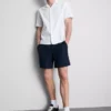 Pantalones cortos texturizados con cordón