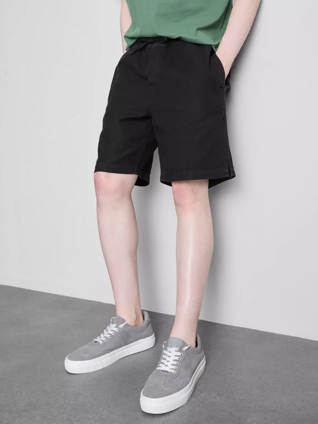 Pantalones cortos texturizados con cordón