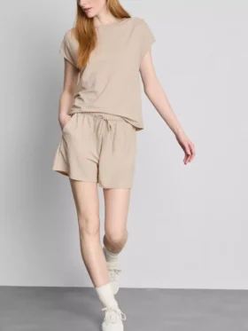 Pantalones cortos texturizados con cordón