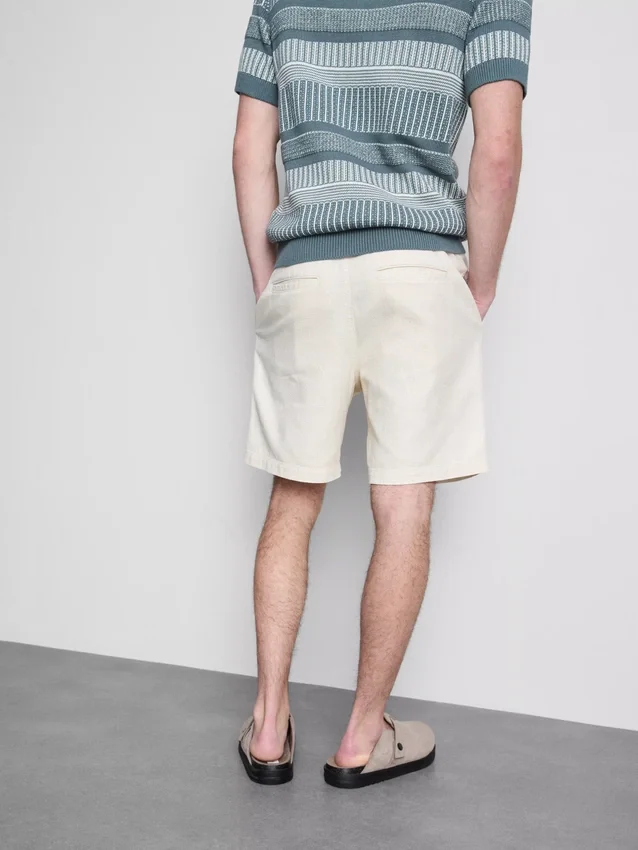 Pantalones cortos texturizados con cordón