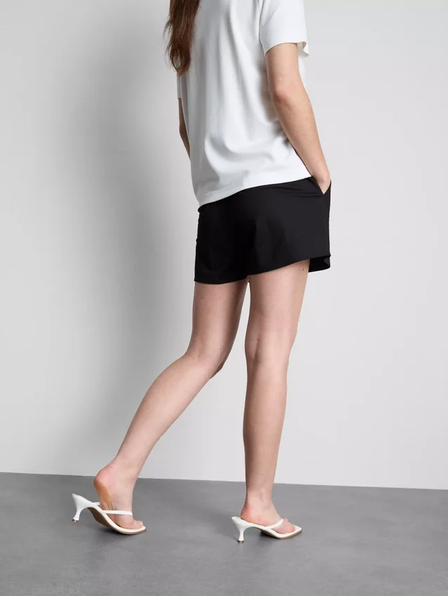 Pantalones cortos texturizados con cordón