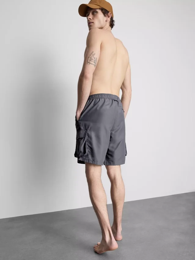 Pantalones cortos tipo cargo