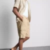 Pantalones cortos tipo cargo de mezcla de lino