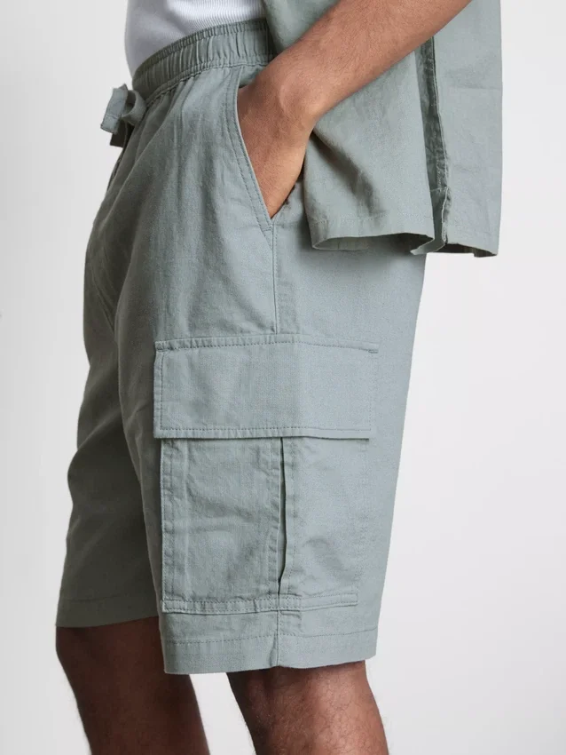 Pantalones cortos tipo cargo de mezcla de lino