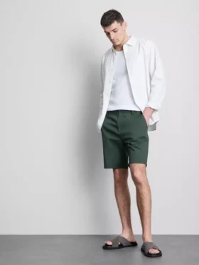 Pantalones cortos tipo chino con alto contenido de algodón