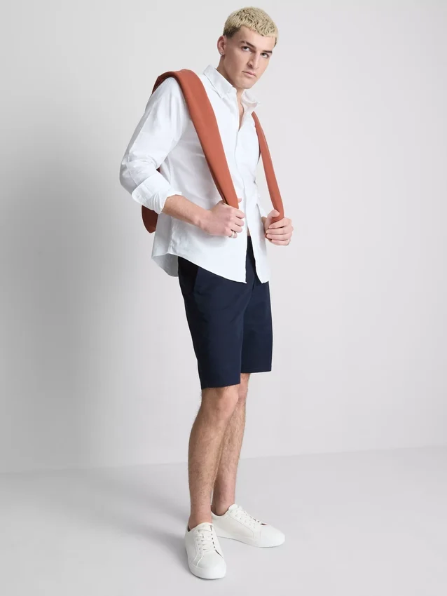 Pantalones cortos tipo chino con alto contenido de algodón