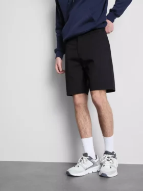 Pantalones cortos tipo chino con alto contenido de algodón