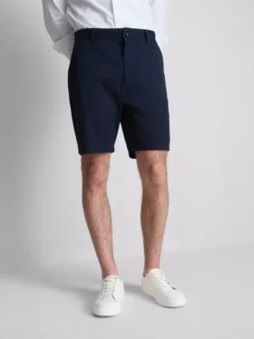 Pantalones cortos tipo chino con alto contenido de algodón