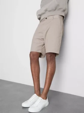 Pantalones cortos tipo chino con alto contenido de algodón