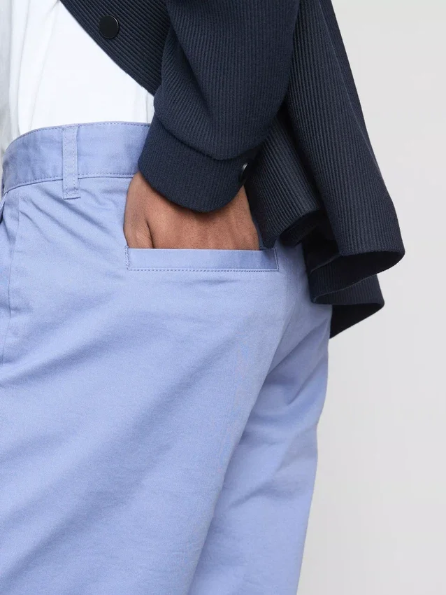 Pantalones cortos tipo chino con alto contenido de algodón