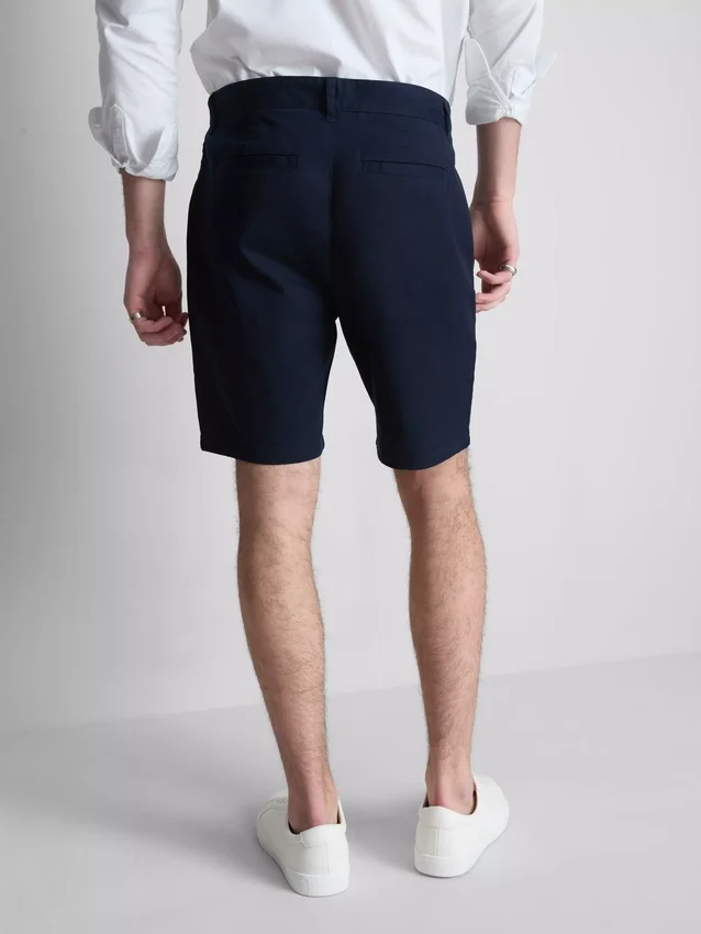 Pantalones cortos tipo chino con alto contenido de algodón