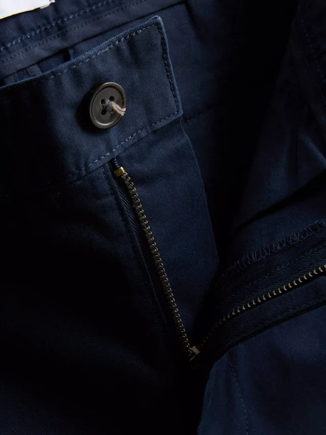 Pantalones cortos tipo chino con alto contenido de algodón
